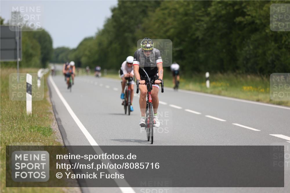 22.06.2025 - Viking Triathlon Yannick Fuchs http://msf.ph/oto/8085716 22.06.2025 12:39:21 Radfahren 159, 292, 303, 510, 624, 633 meine-sportfotos.de