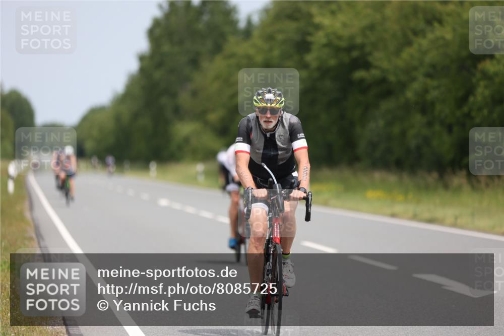 22.06.2025 - Viking Triathlon Yannick Fuchs http://msf.ph/oto/8085725 22.06.2025 12:39:22 Radfahren 159, 292, 303, 510, 624, 633 meine-sportfotos.de