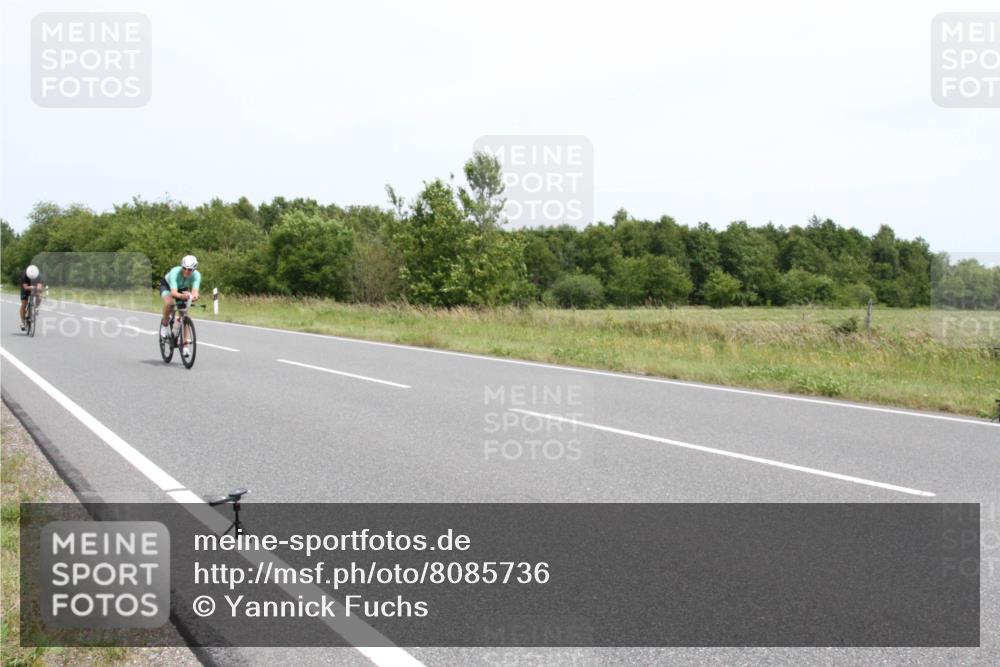22.06.2025 - Viking Triathlon Yannick Fuchs http://msf.ph/oto/8085736 22.06.2025 13:08:56 Radfahren 65, 283, 606 meine-sportfotos.de