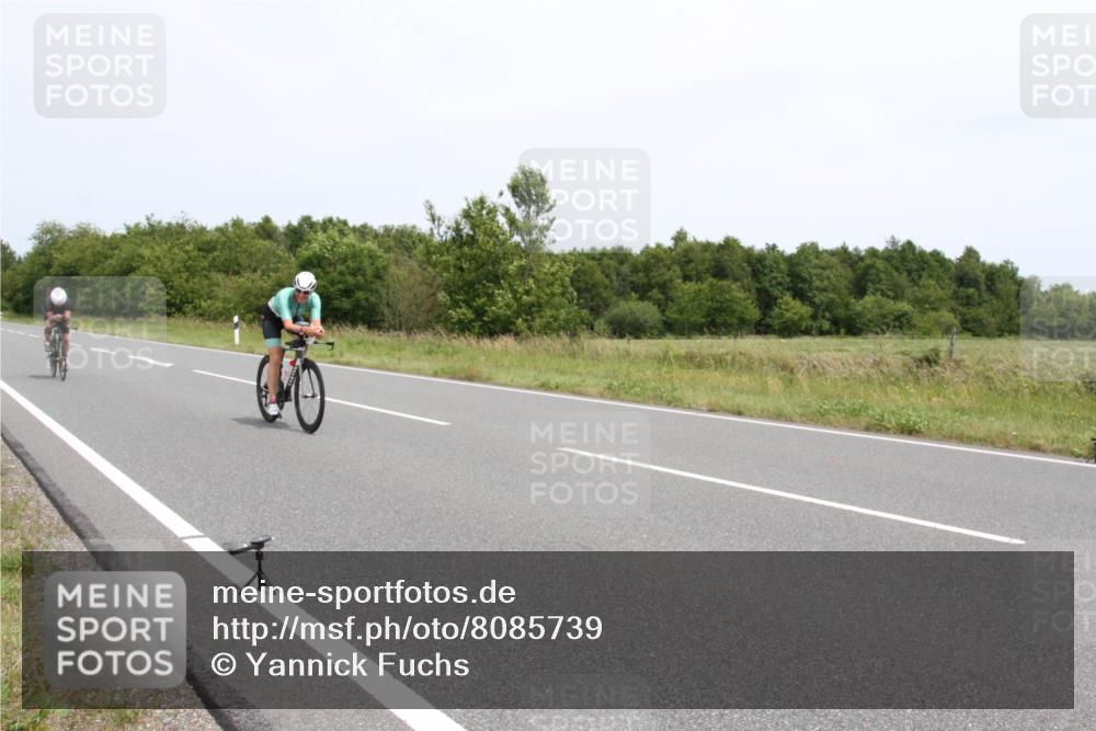 22.06.2025 - Viking Triathlon Yannick Fuchs http://msf.ph/oto/8085739 22.06.2025 13:08:57 Radfahren 65, 283, 606 meine-sportfotos.de