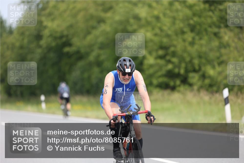 22.06.2025 - Viking Triathlon Yannick Fuchs http://msf.ph/oto/8085761 22.06.2025 12:39:32 Radfahren 490, 624, 633 meine-sportfotos.de