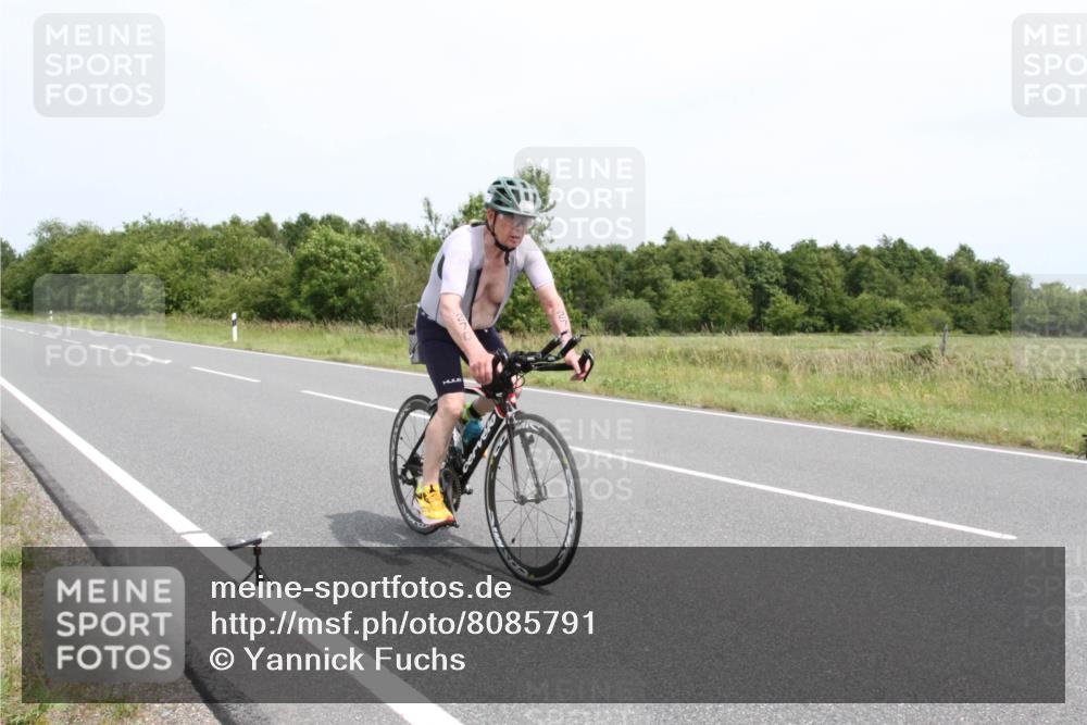 22.06.2025 - Viking Triathlon Yannick Fuchs http://msf.ph/oto/8085791 22.06.2025 13:09:10 Radfahren 270 meine-sportfotos.de