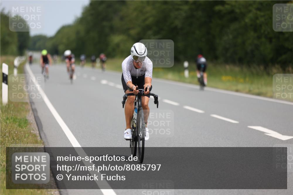 22.06.2025 - Viking Triathlon Yannick Fuchs http://msf.ph/oto/8085797 22.06.2025 12:40:01 Radfahren 30, 330 meine-sportfotos.de
