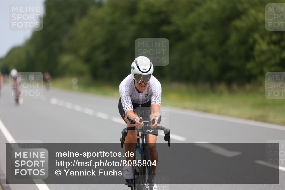 22.06.2025 - Viking Triathlon Yannick Fuchs http://msf.ph/oto/8085804 22.06.2025 12:40:02 Radfahren 30, 330 meine-sportfotos.de