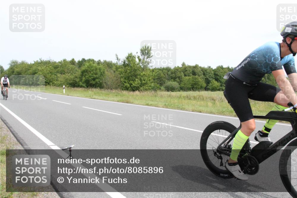 22.06.2025 - Viking Triathlon Yannick Fuchs http://msf.ph/oto/8085896 22.06.2025 13:10:10 Radfahren 25, 181, 614 meine-sportfotos.de
