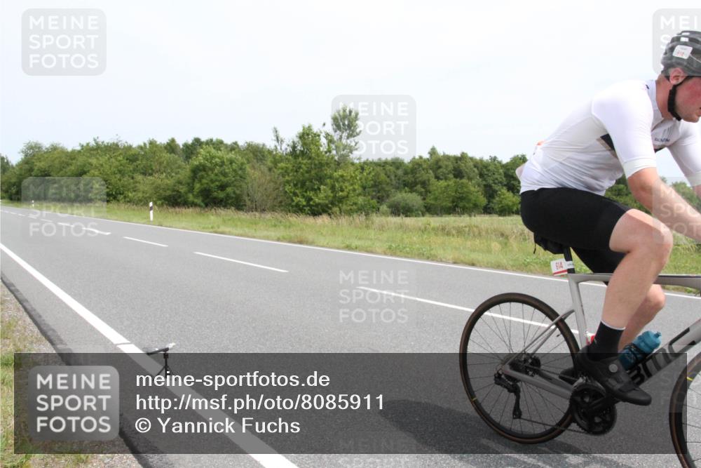 22.06.2025 - Viking Triathlon Yannick Fuchs http://msf.ph/oto/8085911 22.06.2025 13:10:12 Radfahren 181, 614 meine-sportfotos.de