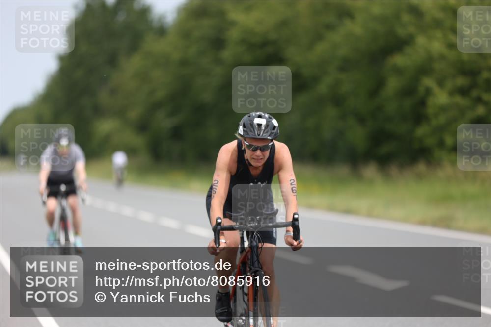 22.06.2025 - Viking Triathlon Yannick Fuchs http://msf.ph/oto/8085916 22.06.2025 12:40:44 Radfahren 31, 131, 267, 479, 509 meine-sportfotos.de