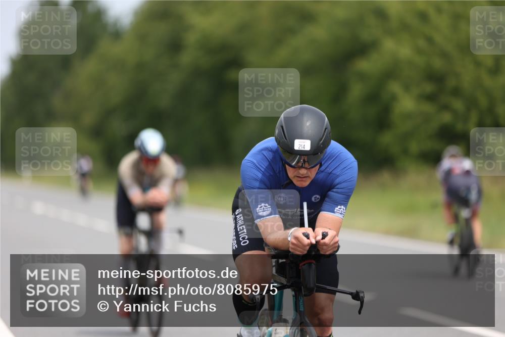 22.06.2025 - Viking Triathlon Yannick Fuchs http://msf.ph/oto/8085975 22.06.2025 12:40:59 Radfahren 71, 148, 214, 309, 464, 523, 620, 626, 639 meine-sportfotos.de