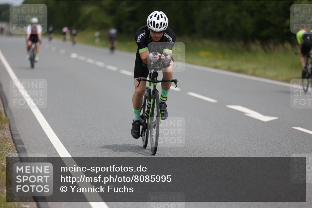 22.06.2025 - Viking Triathlon Yannick Fuchs http://msf.ph/oto/8085995 22.06.2025 12:41:05 Radfahren 71, 148, 206, 462, 464, 523, 639 meine-sportfotos.de