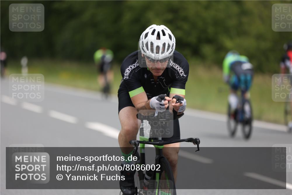 22.06.2025 - Viking Triathlon Yannick Fuchs http://msf.ph/oto/8086002 22.06.2025 12:41:06 Radfahren 71, 206, 462, 523, 639 meine-sportfotos.de