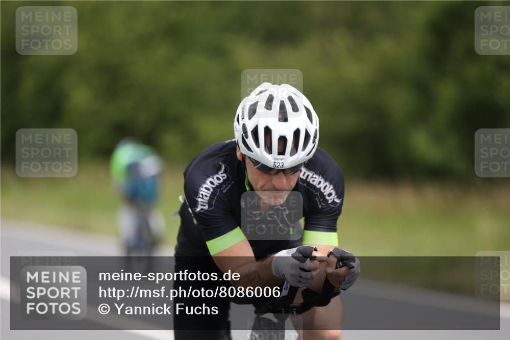 22.06.2025 - Viking Triathlon Yannick Fuchs http://msf.ph/oto/8086006 22.06.2025 12:41:06 Radfahren 71, 206, 462, 523, 639 meine-sportfotos.de
