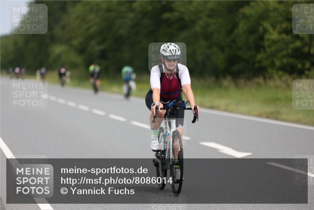 22.06.2025 - Viking Triathlon Yannick Fuchs http://msf.ph/oto/8086014 22.06.2025 12:41:10 Radfahren 206, 462, 523 meine-sportfotos.de