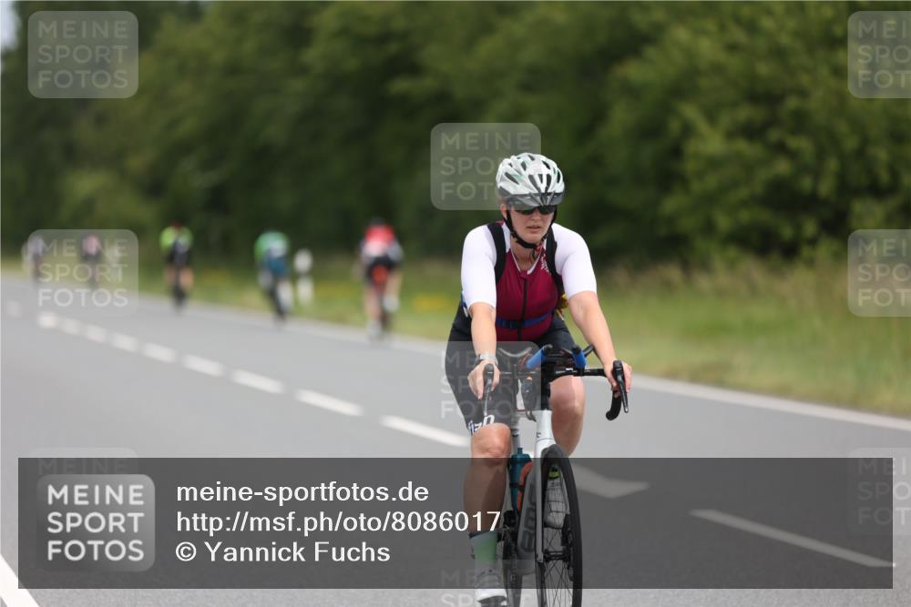 22.06.2025 - Viking Triathlon Yannick Fuchs http://msf.ph/oto/8086017 22.06.2025 12:41:10 Radfahren 206, 462, 523 meine-sportfotos.de