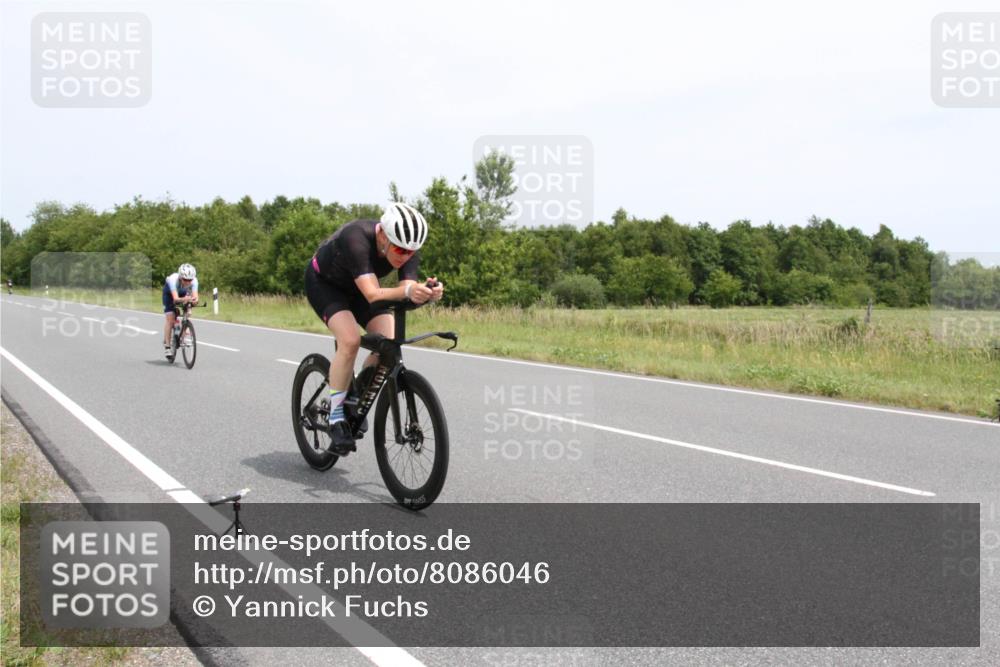 22.06.2025 - Viking Triathlon Yannick Fuchs http://msf.ph/oto/8086046 22.06.2025 13:11:07 Radfahren 154, 291, 318 meine-sportfotos.de