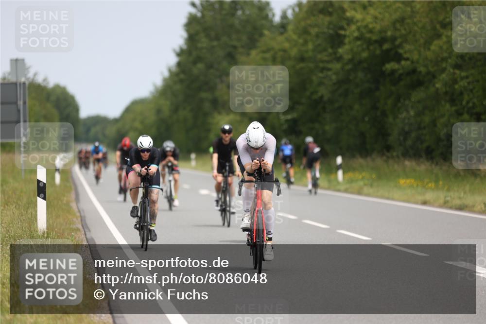 22.06.2025 - Viking Triathlon Yannick Fuchs http://msf.ph/oto/8086048 22.06.2025 12:41:33 Radfahren 87, 193, 201, 216, 222, 435, 492, 519 meine-sportfotos.de