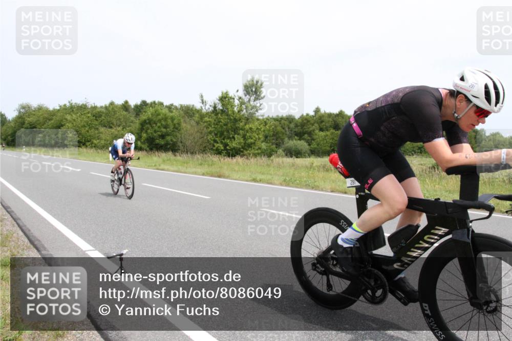 22.06.2025 - Viking Triathlon Yannick Fuchs http://msf.ph/oto/8086049 22.06.2025 13:11:07 Radfahren 154, 291, 318 meine-sportfotos.de