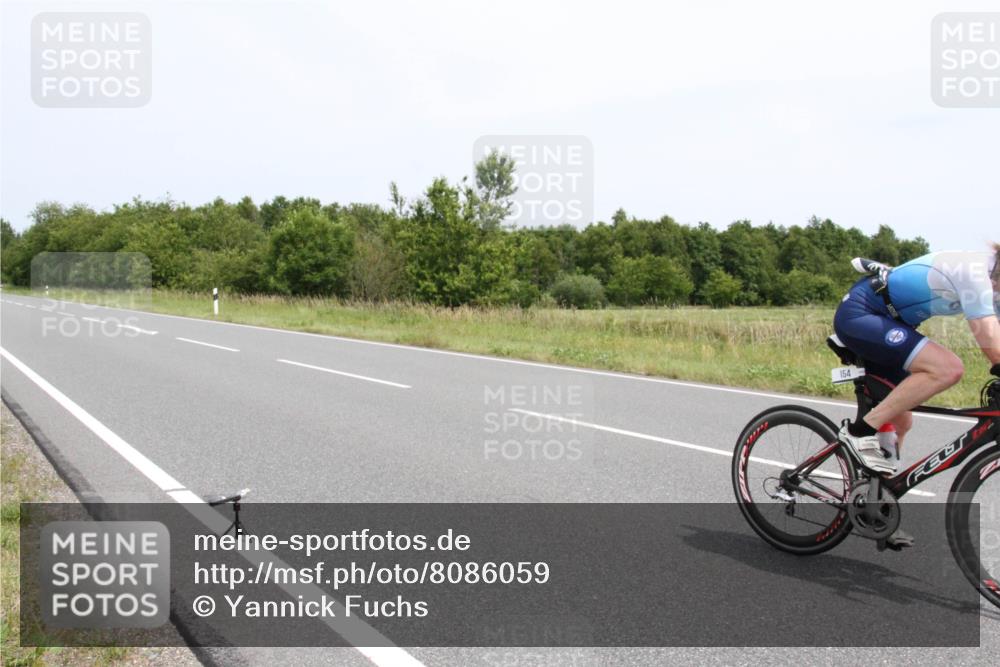 22.06.2025 - Viking Triathlon Yannick Fuchs http://msf.ph/oto/8086059 22.06.2025 13:11:08 Radfahren 154, 291, 318 meine-sportfotos.de