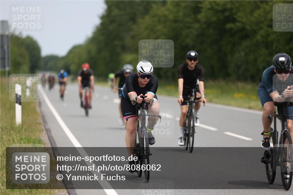 22.06.2025 - Viking Triathlon Yannick Fuchs http://msf.ph/oto/8086062 22.06.2025 12:41:35 Radfahren 87, 115, 193, 201, 216, 222, 435, 492 meine-sportfotos.de
