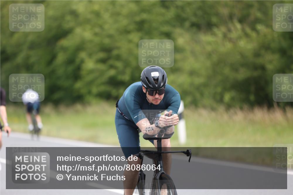 22.06.2025 - Viking Triathlon Yannick Fuchs http://msf.ph/oto/8086064 22.06.2025 12:41:36 Radfahren 87, 115, 193, 201, 216, 222, 435, 492 meine-sportfotos.de