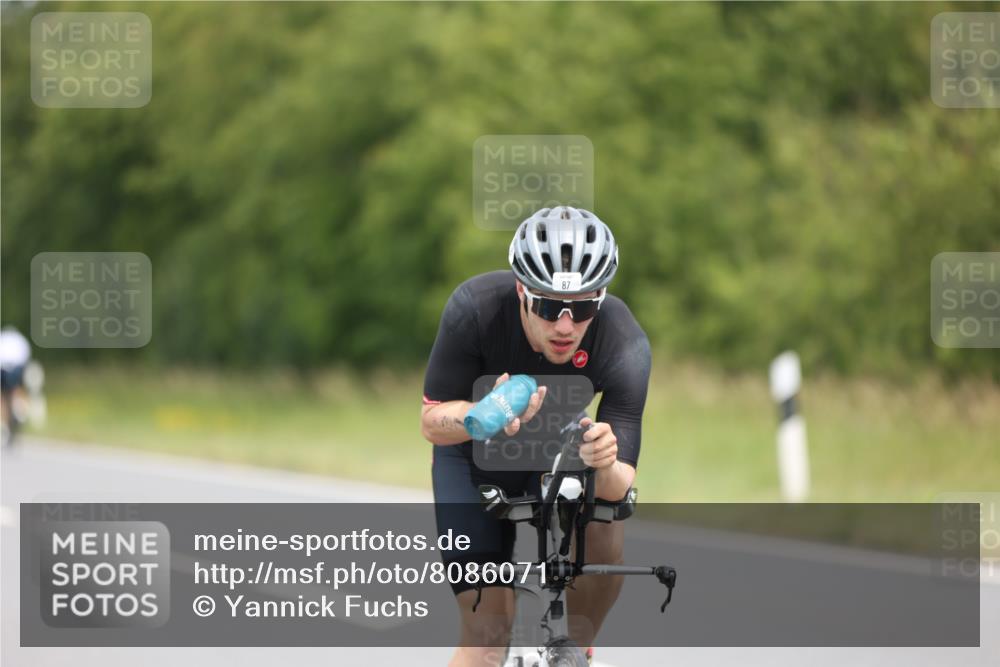 22.06.2025 - Viking Triathlon Yannick Fuchs http://msf.ph/oto/8086071 22.06.2025 12:41:38 Radfahren 87, 115, 193, 201, 216, 222, 434, 435, 492, 508, 647 meine-sportfotos.de