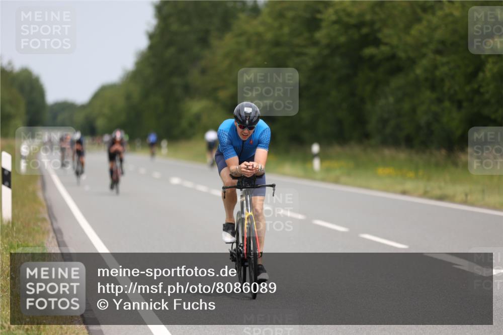 22.06.2025 - Viking Triathlon Yannick Fuchs http://msf.ph/oto/8086089 22.06.2025 12:41:42 Radfahren 87, 115, 216, 222, 434, 508, 647 meine-sportfotos.de