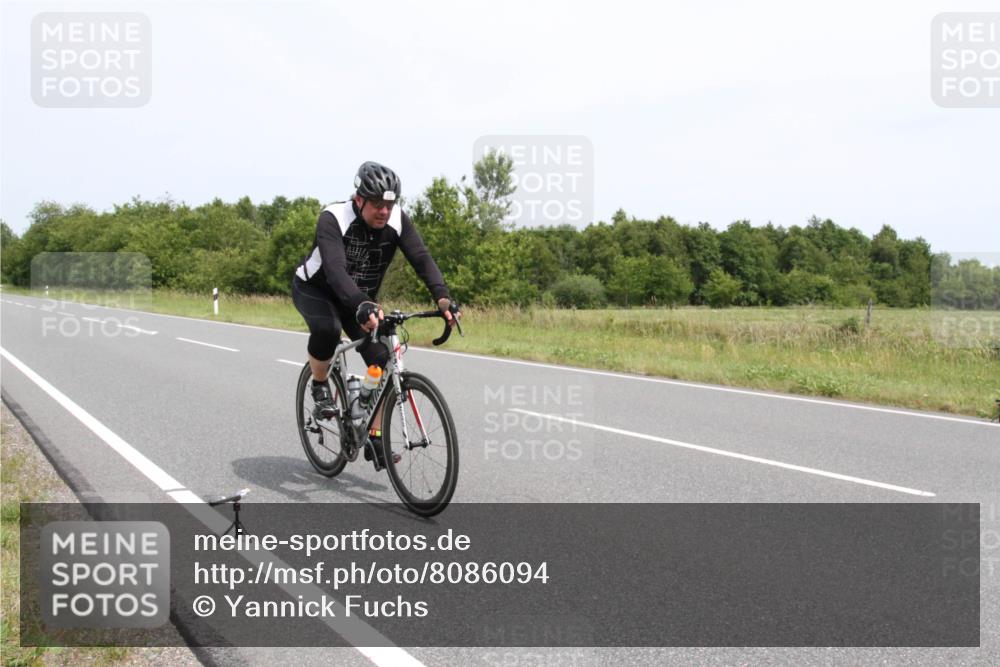 22.06.2025 - Viking Triathlon Yannick Fuchs http://msf.ph/oto/8086094 22.06.2025 13:11:24 Radfahren 342, 626 meine-sportfotos.de