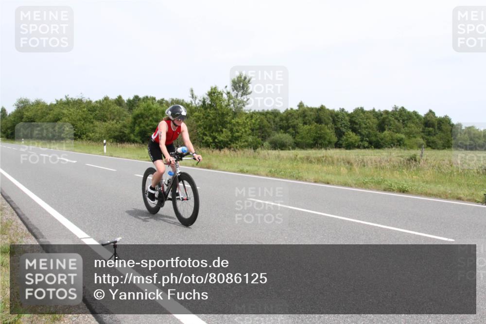 22.06.2025 - Viking Triathlon Yannick Fuchs http://msf.ph/oto/8086125 22.06.2025 13:11:33 Radfahren 328, 336 meine-sportfotos.de