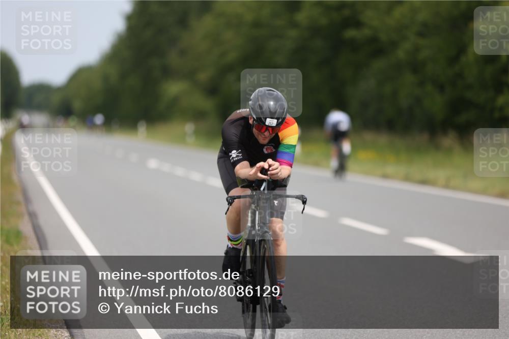 22.06.2025 - Viking Triathlon Yannick Fuchs http://msf.ph/oto/8086129 22.06.2025 12:41:52 Radfahren 257, 290, 434, 647 meine-sportfotos.de