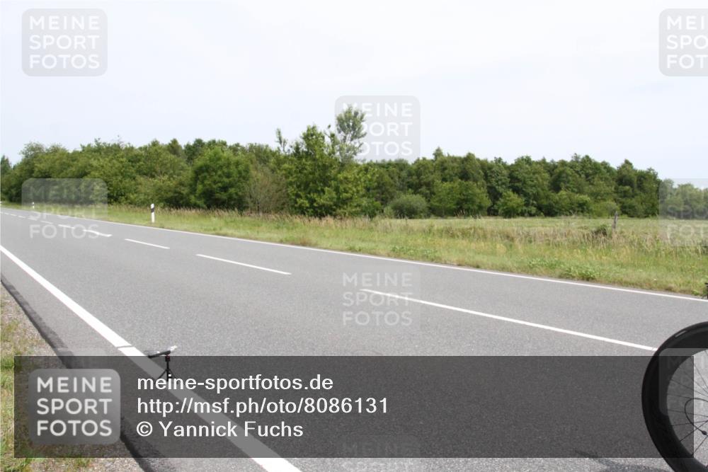 22.06.2025 - Viking Triathlon Yannick Fuchs http://msf.ph/oto/8086131 22.06.2025 13:11:34 Radfahren 328, 336 meine-sportfotos.de