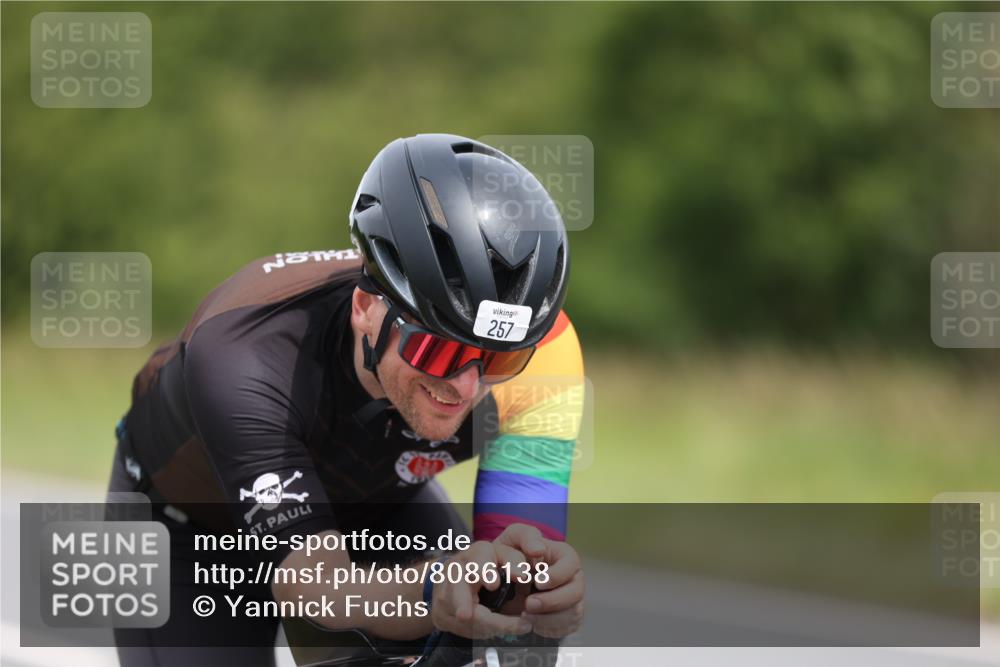 22.06.2025 - Viking Triathlon Yannick Fuchs http://msf.ph/oto/8086138 22.06.2025 12:41:53 Radfahren 257, 290 meine-sportfotos.de