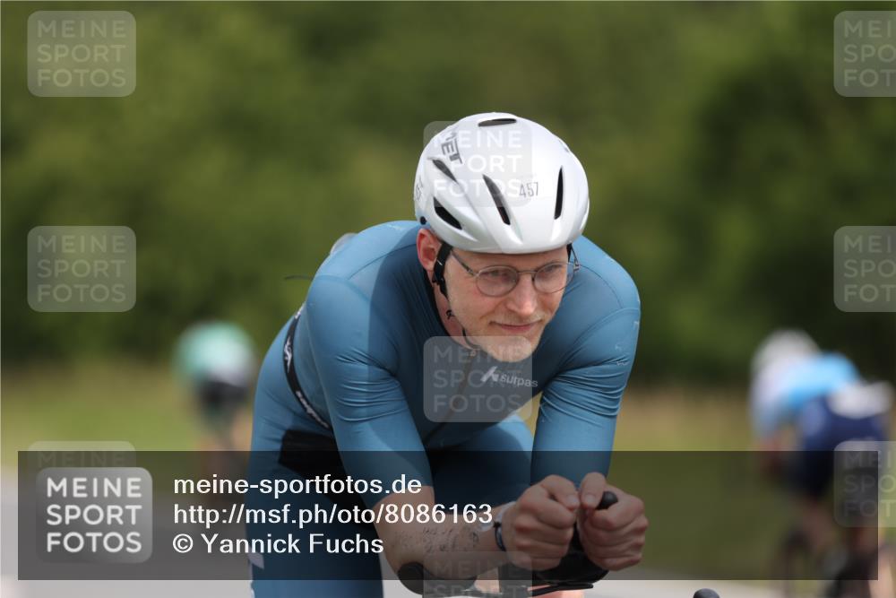 22.06.2025 - Viking Triathlon Yannick Fuchs http://msf.ph/oto/8086163 22.06.2025 12:42:16 Radfahren 25, 65, 154, 251, 336, 369, 457, 520, 602 meine-sportfotos.de