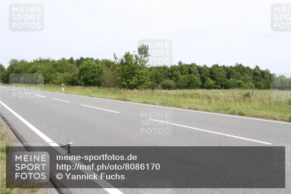 22.06.2025 - Viking Triathlon Yannick Fuchs http://msf.ph/oto/8086170 22.06.2025 13:11:46 Radfahren  meine-sportfotos.de