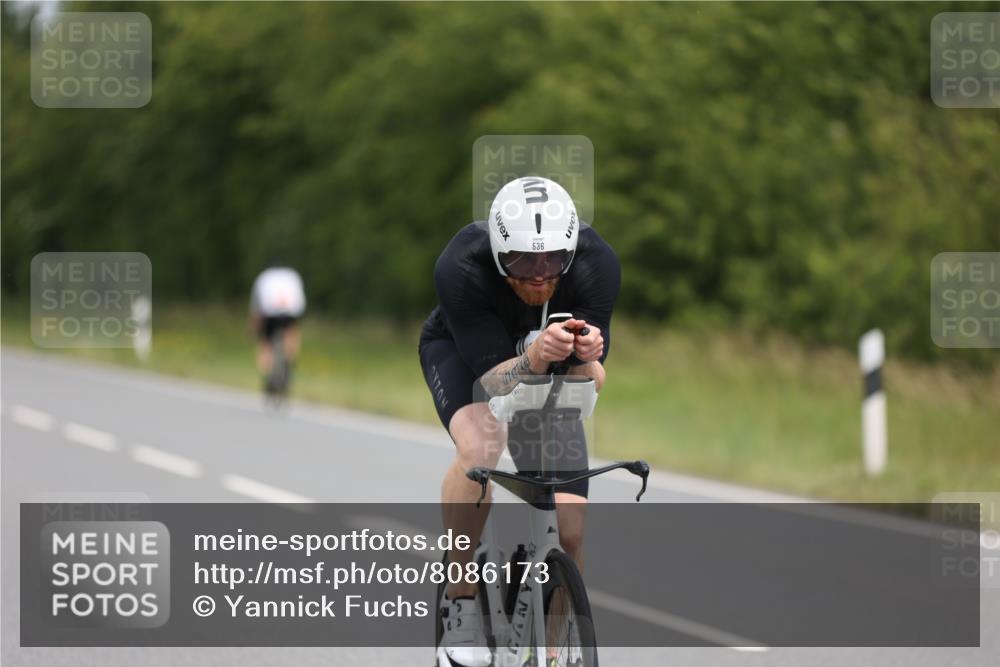 22.06.2025 - Viking Triathlon Yannick Fuchs http://msf.ph/oto/8086173 22.06.2025 12:42:42 Radfahren 128, 536 meine-sportfotos.de