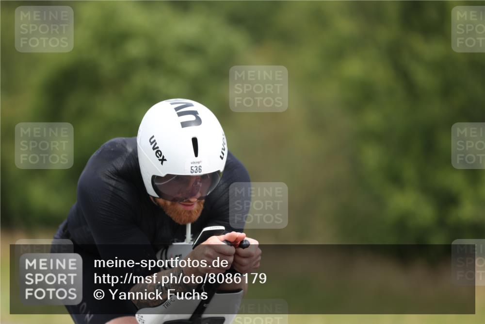 22.06.2025 - Viking Triathlon Yannick Fuchs http://msf.ph/oto/8086179 22.06.2025 12:42:42 Radfahren 128, 536 meine-sportfotos.de