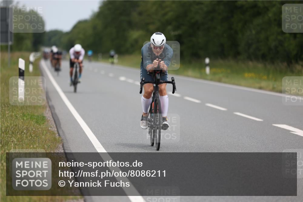 22.06.2025 - Viking Triathlon Yannick Fuchs http://msf.ph/oto/8086211 22.06.2025 12:43:14 Radfahren 40, 209, 291, 301, 438, 448, 606 meine-sportfotos.de