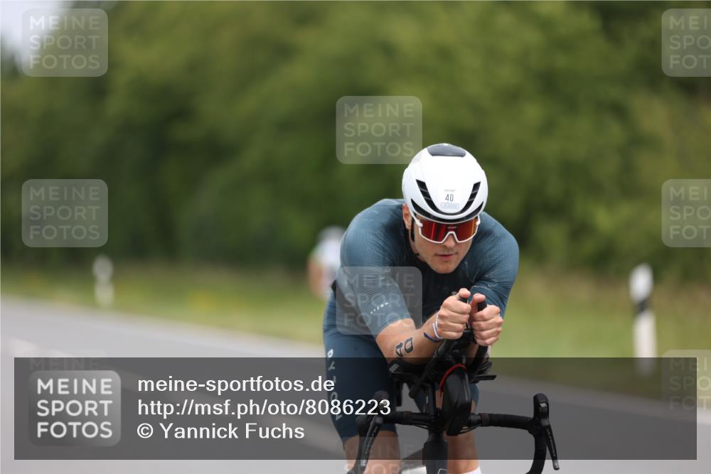 22.06.2025 - Viking Triathlon Yannick Fuchs http://msf.ph/oto/8086223 22.06.2025 12:43:15 Radfahren 40, 291, 301, 438, 448 meine-sportfotos.de