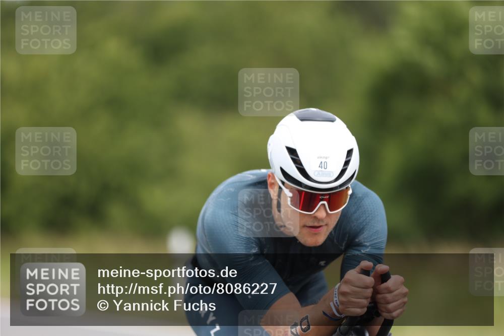 22.06.2025 - Viking Triathlon Yannick Fuchs http://msf.ph/oto/8086227 22.06.2025 12:43:16 Radfahren 40, 291, 301, 438, 448, 546, 621 meine-sportfotos.de