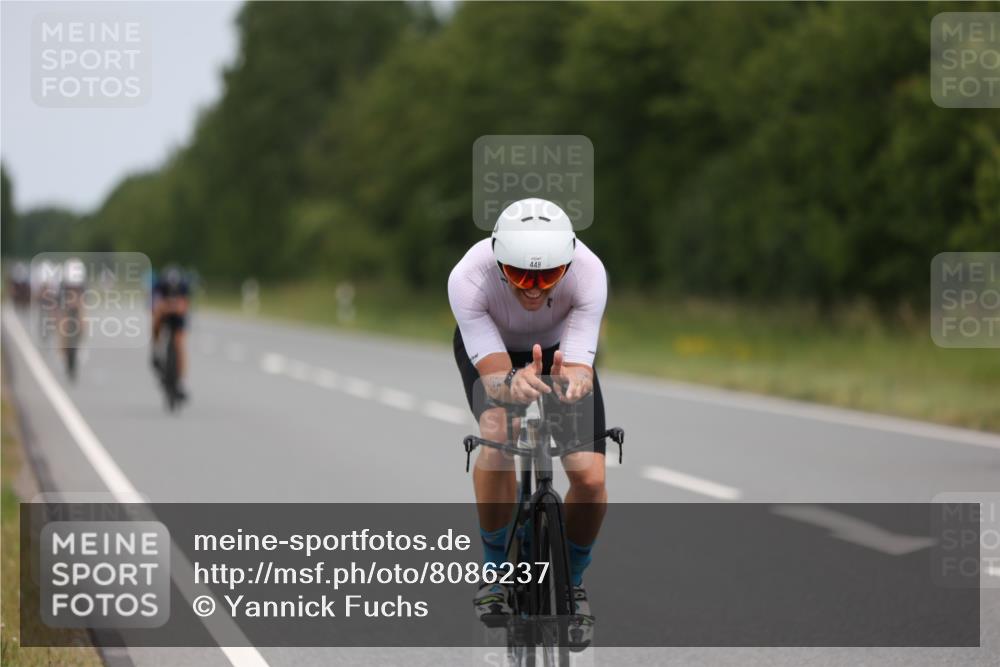 22.06.2025 - Viking Triathlon Yannick Fuchs http://msf.ph/oto/8086237 22.06.2025 12:43:18 Radfahren 40, 207, 301, 438, 448, 546, 621 meine-sportfotos.de