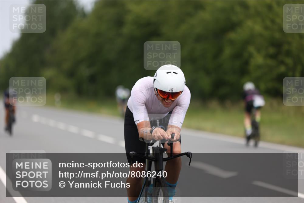 22.06.2025 - Viking Triathlon Yannick Fuchs http://msf.ph/oto/8086240 22.06.2025 12:43:18 Radfahren 40, 207, 301, 438, 448, 546, 621 meine-sportfotos.de