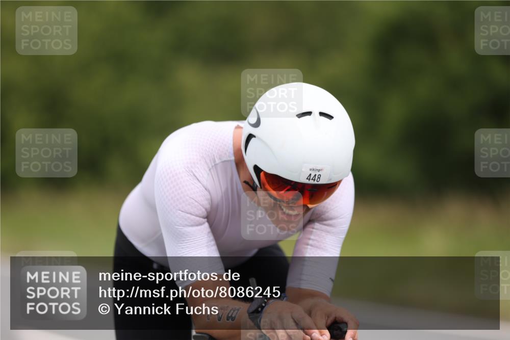 22.06.2025 - Viking Triathlon Yannick Fuchs http://msf.ph/oto/8086245 22.06.2025 12:43:19 Radfahren 40, 207, 301, 320, 438, 448, 546, 616, 621 meine-sportfotos.de