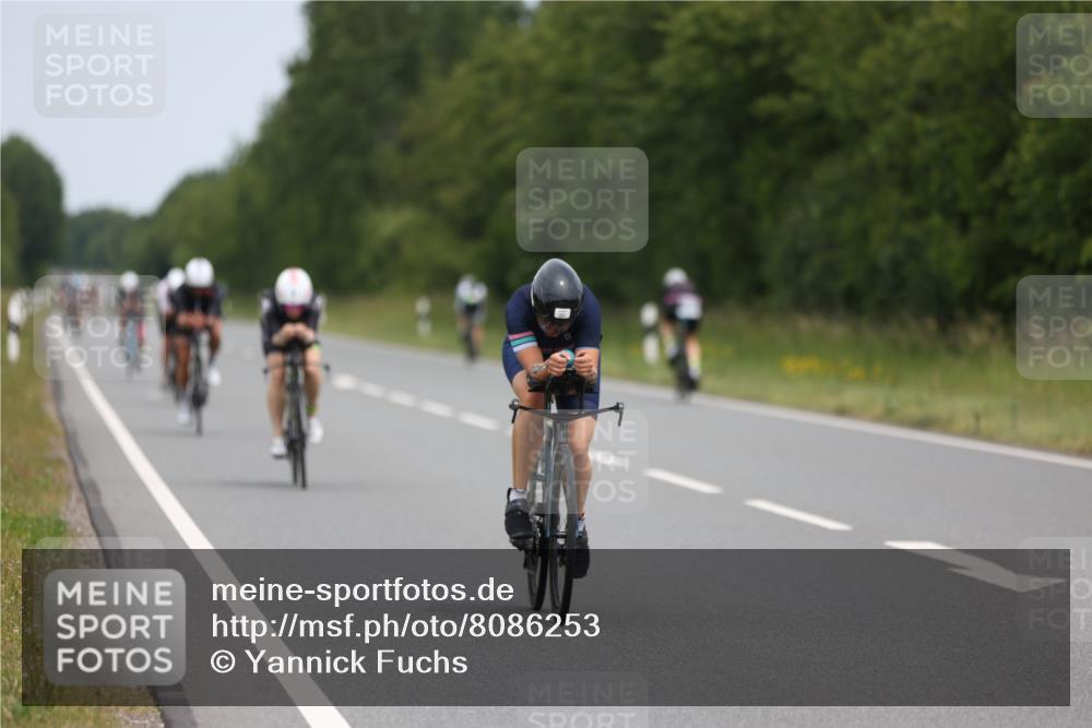 22.06.2025 - Viking Triathlon Yannick Fuchs http://msf.ph/oto/8086253 22.06.2025 12:43:21 Radfahren 109, 207, 301, 320, 438, 448, 546, 616, 621 meine-sportfotos.de