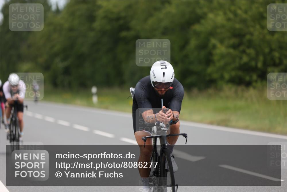 22.06.2025 - Viking Triathlon Yannick Fuchs http://msf.ph/oto/8086277 22.06.2025 12:43:25 Radfahren 109, 207, 301, 320, 438, 546, 616, 621 meine-sportfotos.de