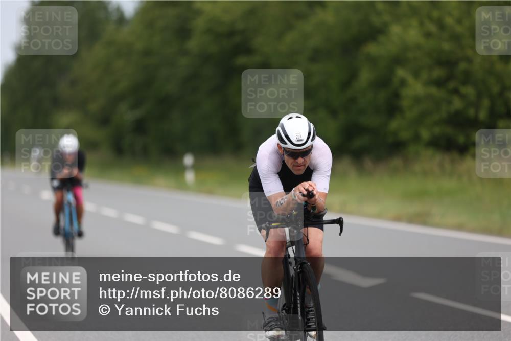 22.06.2025 - Viking Triathlon Yannick Fuchs http://msf.ph/oto/8086289 22.06.2025 12:43:26 Radfahren 12, 109, 207, 301, 320, 438, 546, 616, 621 meine-sportfotos.de