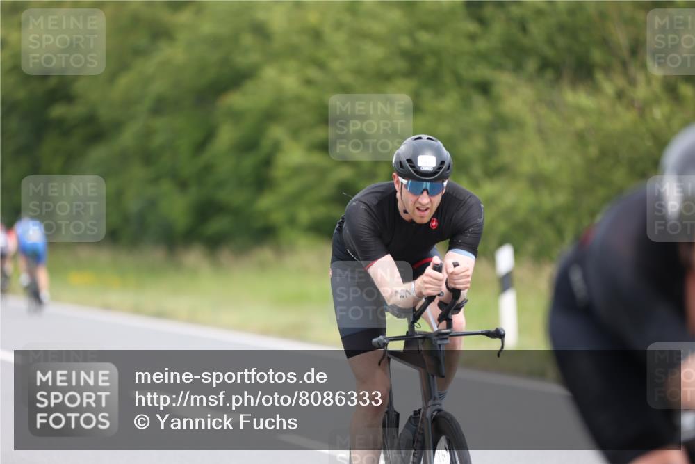 22.06.2025 - Viking Triathlon Yannick Fuchs http://msf.ph/oto/8086333 22.06.2025 12:43:38 Radfahren 12, 124, 187, 316, 327, 349, 359, 388, 407, 428, 442, 493, 522, 654 meine-sportfotos.de