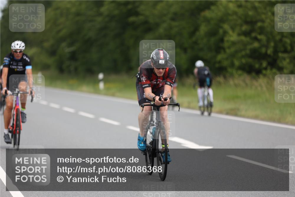 22.06.2025 - Viking Triathlon Yannick Fuchs http://msf.ph/oto/8086368 22.06.2025 12:43:45 Radfahren 7, 83, 318, 349, 359, 388, 407, 428, 506, 522 meine-sportfotos.de
