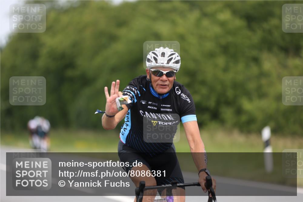 22.06.2025 - Viking Triathlon Yannick Fuchs http://msf.ph/oto/8086381 22.06.2025 12:43:47 Radfahren 7, 83, 196, 318, 349, 359, 407, 428, 506 meine-sportfotos.de