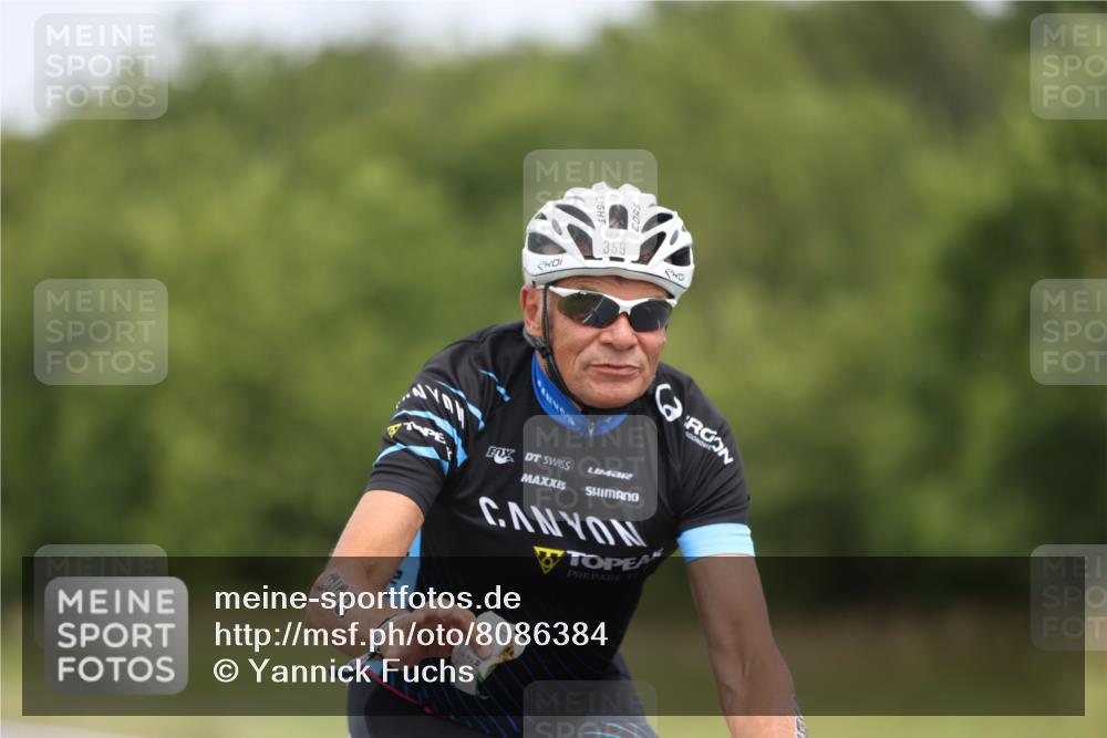 22.06.2025 - Viking Triathlon Yannick Fuchs http://msf.ph/oto/8086384 22.06.2025 12:43:47 Radfahren 7, 83, 196, 318, 349, 359, 407, 428, 506 meine-sportfotos.de