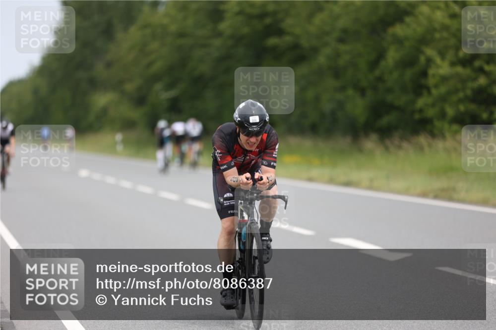 22.06.2025 - Viking Triathlon Yannick Fuchs http://msf.ph/oto/8086387 22.06.2025 12:43:48 Radfahren 7, 83, 196, 318, 359, 428, 506 meine-sportfotos.de