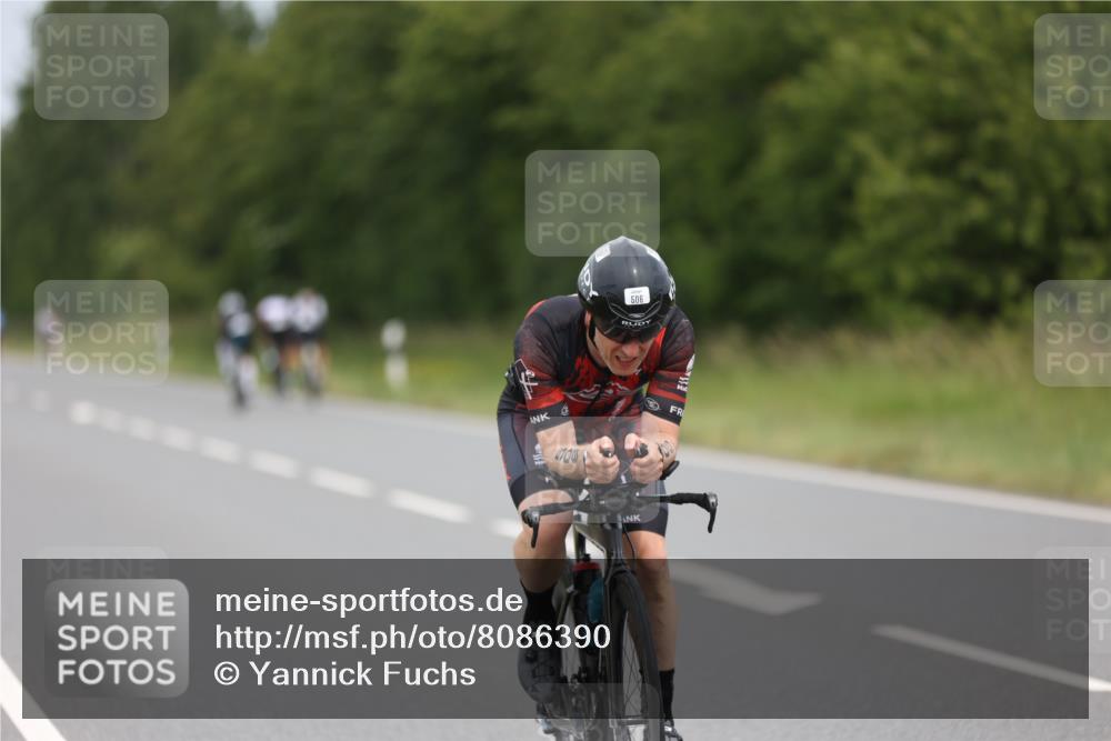 22.06.2025 - Viking Triathlon Yannick Fuchs http://msf.ph/oto/8086390 22.06.2025 12:43:48 Radfahren 7, 83, 196, 318, 359, 428, 506 meine-sportfotos.de