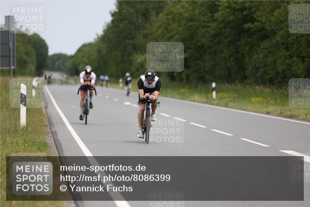 22.06.2025 - Viking Triathlon Yannick Fuchs http://msf.ph/oto/8086399 22.06.2025 12:43:51 Radfahren 7, 83, 196, 318, 359, 506 meine-sportfotos.de